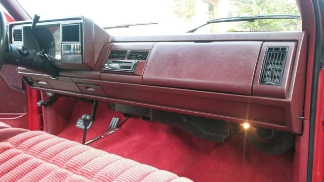1992 Red Chevrolet C/K Pickup 1500 Standard Cab Pickup