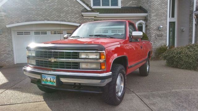 1992 Red Chevrolet C/K Pickup 1500 Standard Cab Pickup