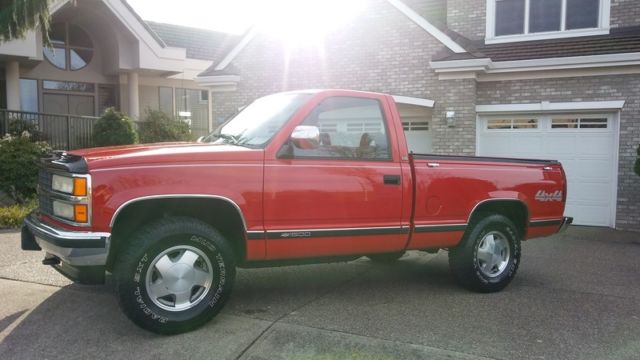 1992 Red Chevrolet C/K Pickup 1500 Standard Cab Pickup