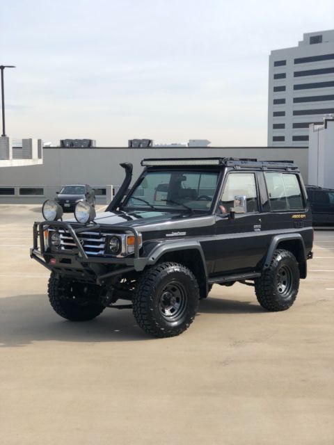 1992 Black Toyota Land Cruiser Wagon
