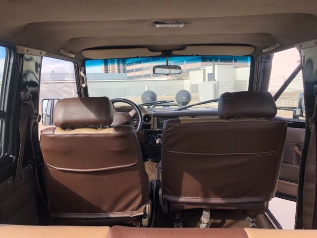 1992 Black Toyota Land Cruiser Wagon