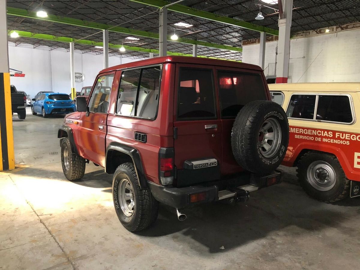1992 Burgundy Toyota Land Cruiser SUV