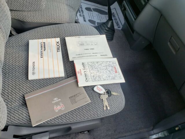 1992 Gray Toyota PICKUP DX 2dr Deluxe Extended Cab SB