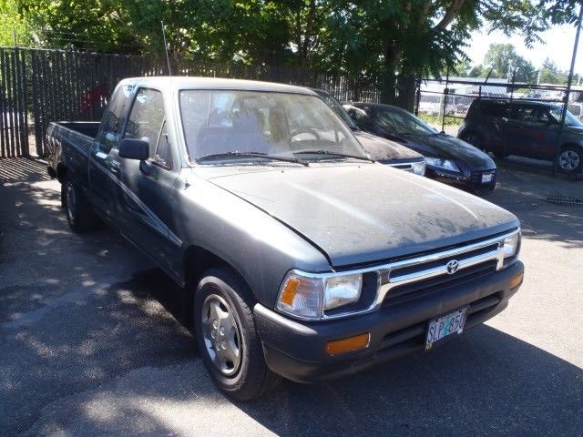 1992 Gray Toyota PICKUP DX 2dr Deluxe Extended Cab SB