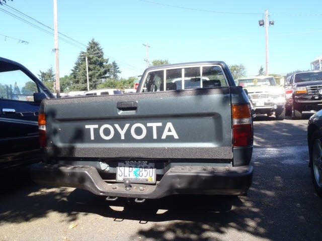 1992 Gray Toyota PICKUP DX 2dr Deluxe Extended Cab SB