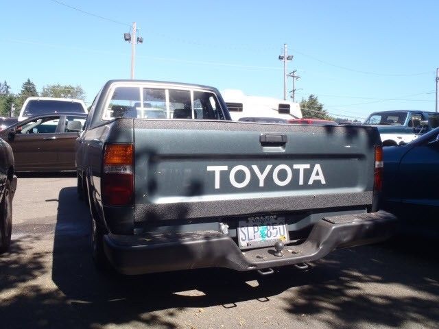 1992 Gray Toyota PICKUP DX 2dr Deluxe Extended Cab SB