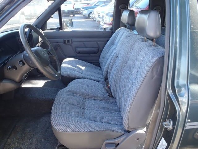 1992 Gray Toyota PICKUP DX 2dr Deluxe Extended Cab SB