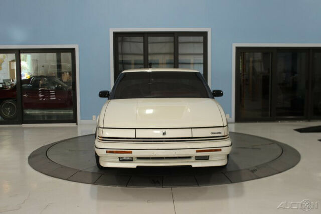 1992 White Oldsmobile Toronado Coupe