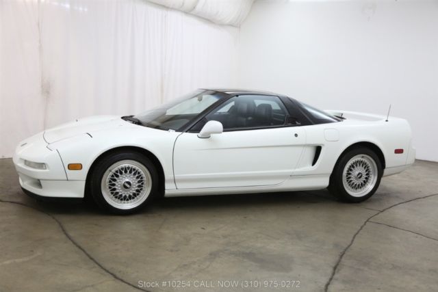 1992 White Acura NSX Coupe