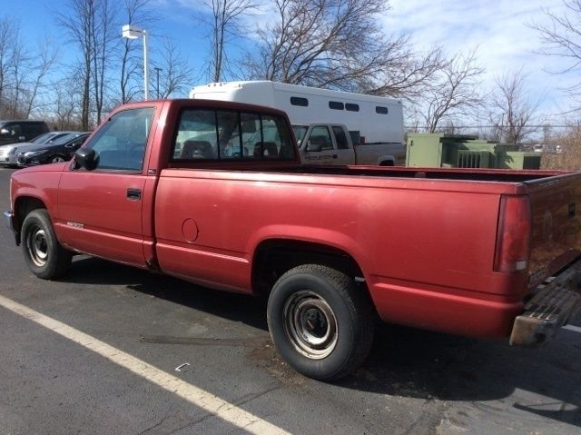 1992 Red GMC Sierra 1500 Pickup Truck