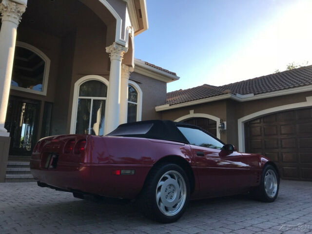 1992 Red Chevrolet Corvette Convertible