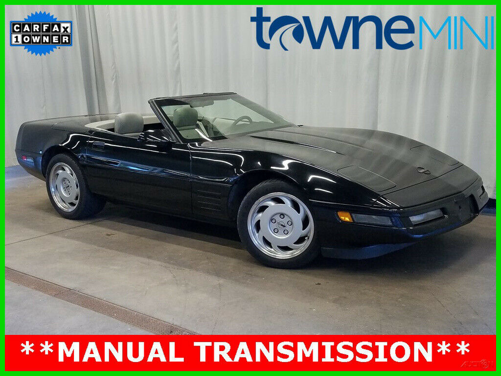 1992 White Chevrolet Corvette Convertible