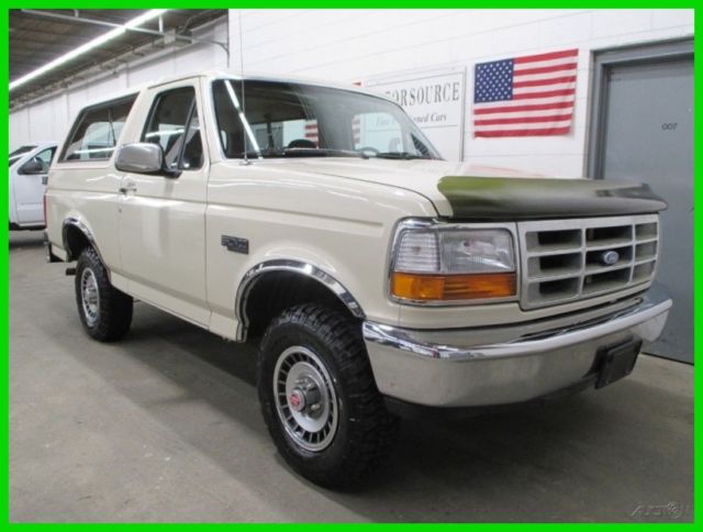 1992 Tan Ford Bronco SUV