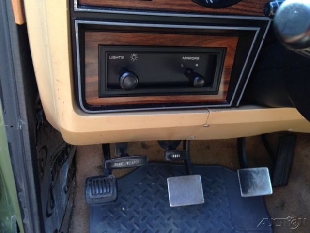 1992 Green Dodge Ram 2500 Pickup Truck