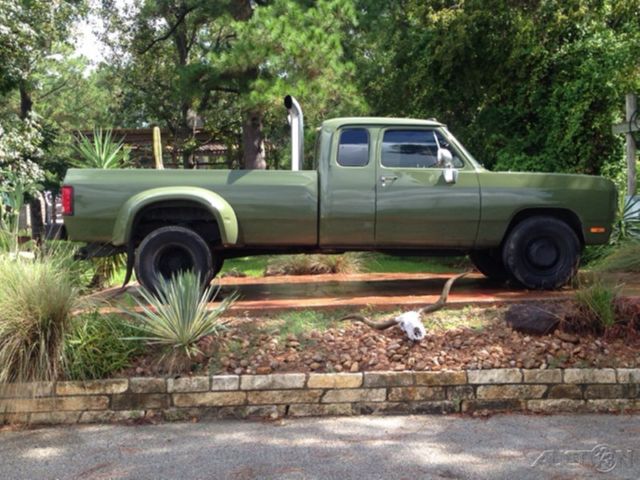 1992 Green Dodge Ram 2500 Pickup Truck