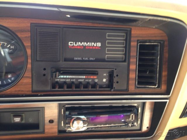 1992 Green Dodge Ram 2500 Pickup Truck