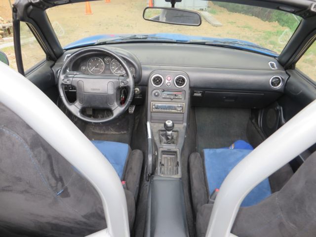 1992 Blue Mazda MX-5 Miata Convertible