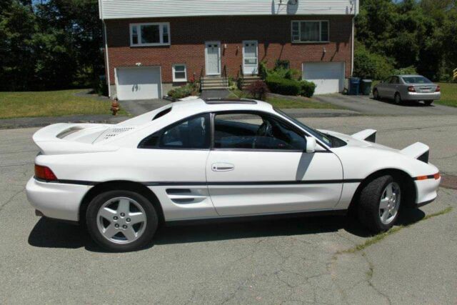 1992 White Toyota MR2 Coupe