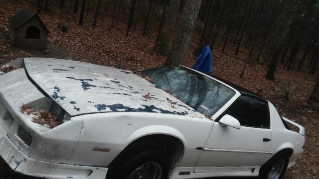 1992 White Chevrolet Camaro Hatchback