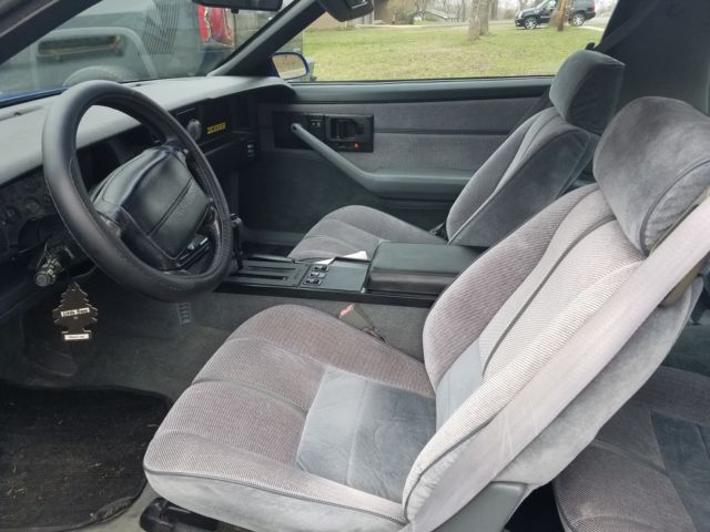1991 Blue Chevrolet Camaro 2 Door Coupe 