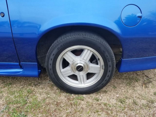 1991 Blue Chevrolet Camaro 2 Door Coupe 