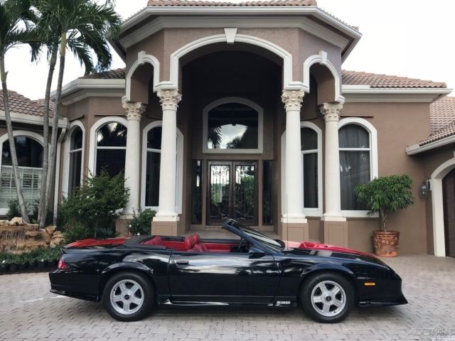 1992 Black Chevrolet Camaro Convertible