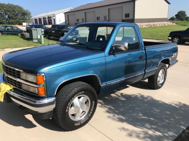 1992 Blue Chevrolet C/K Pickup 1500 Z71