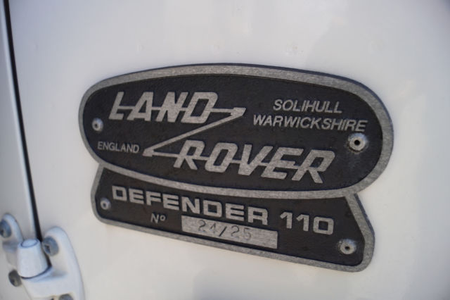1993 White Land Rover Defender SUV