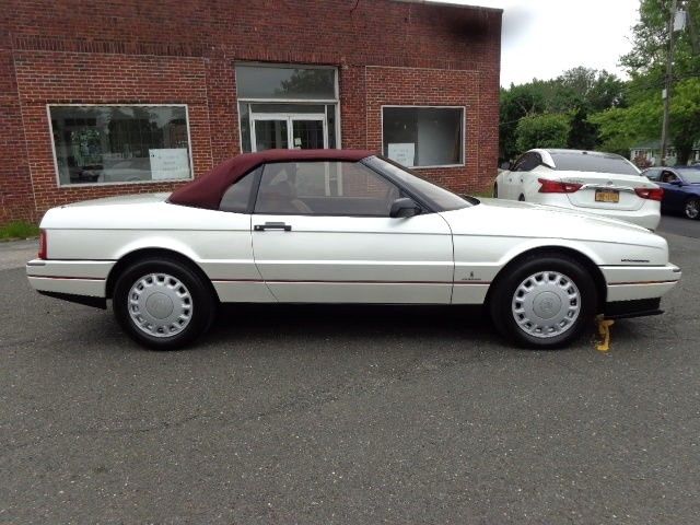 1993 White Cadillac Allante Convertible