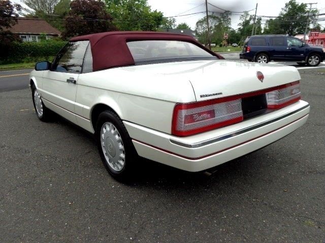 1993 White Cadillac Allante Convertible
