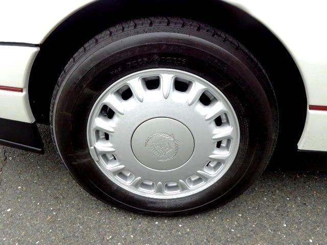 1993 White Cadillac Allante Convertible