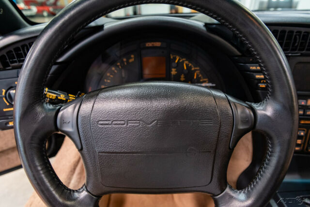 1993 Green Chevrolet Corvette Coupe