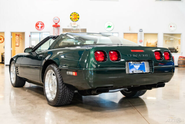 1993 Green Chevrolet Corvette Coupe