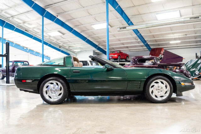 1993 Green Chevrolet Corvette Coupe