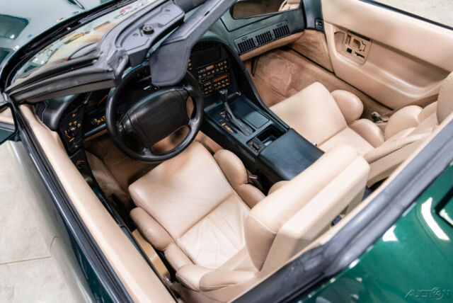1993 Green Chevrolet Corvette Coupe
