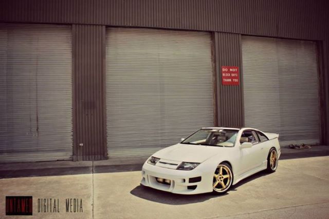 1993 White Nissan 300ZX Coupe
