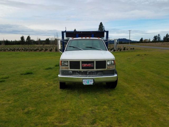 1993 White Chevrolet Silverado 3500