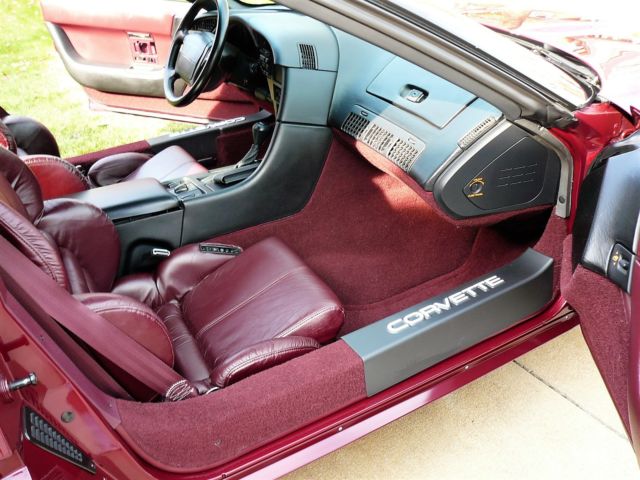 1993 Burgundy Chevrolet Corvette Coupe