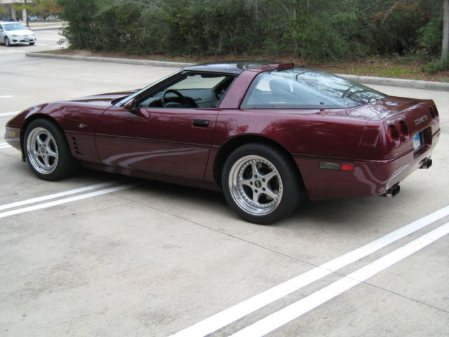 1993 Ruby Red Chevrolet Corvette Coupe