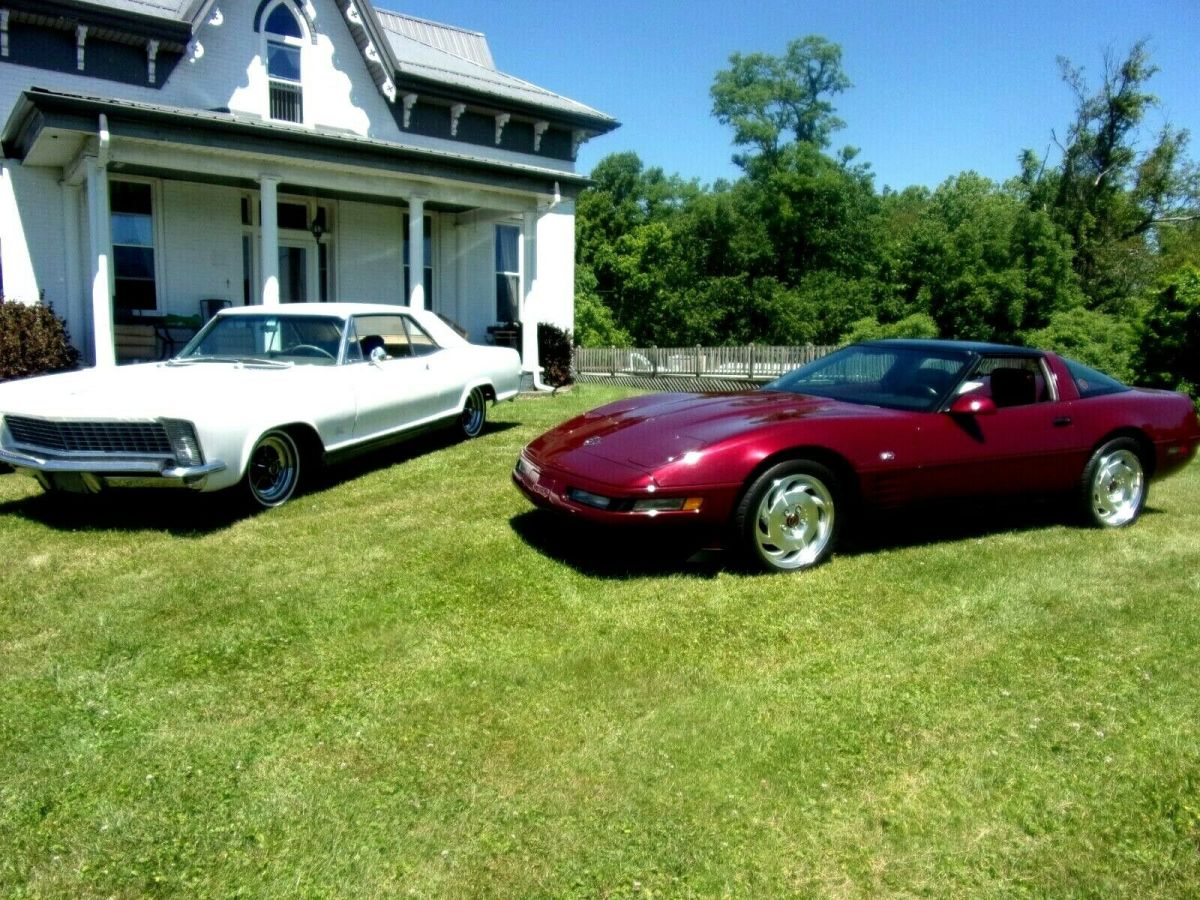 1993 RUBY RED Chevrolet Corvette Coupe