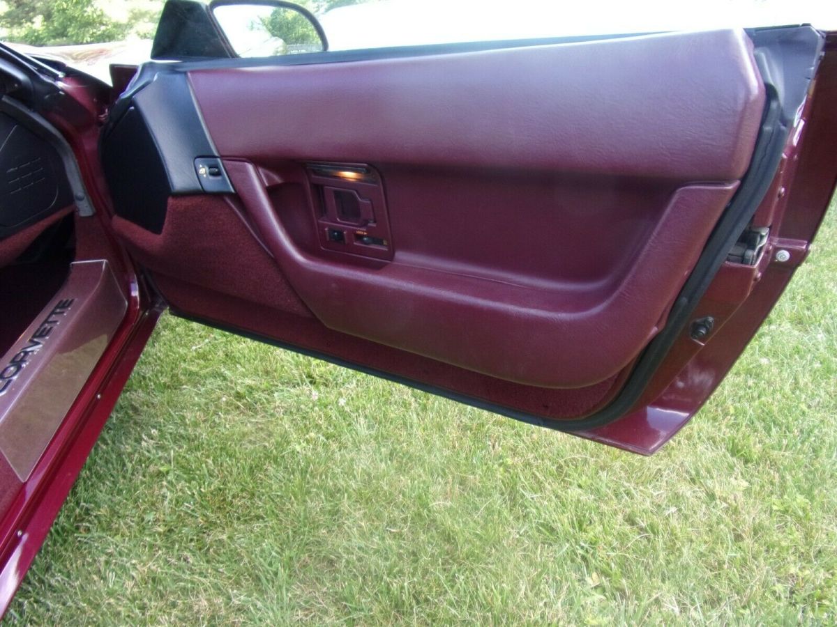 1993 RUBY RED Chevrolet Corvette Coupe
