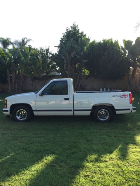 1993 White Chevrolet C/K Pickup 1500