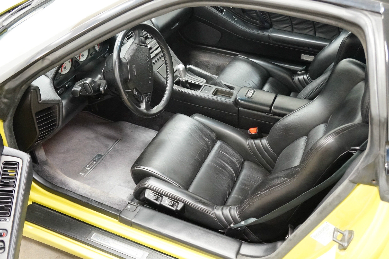 1993 Yellow Acura NSX Coupe