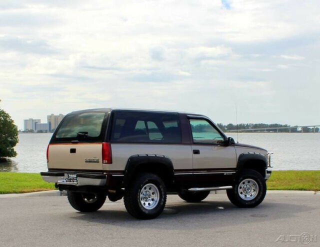 1993 Red Chevrolet Blazer SUV