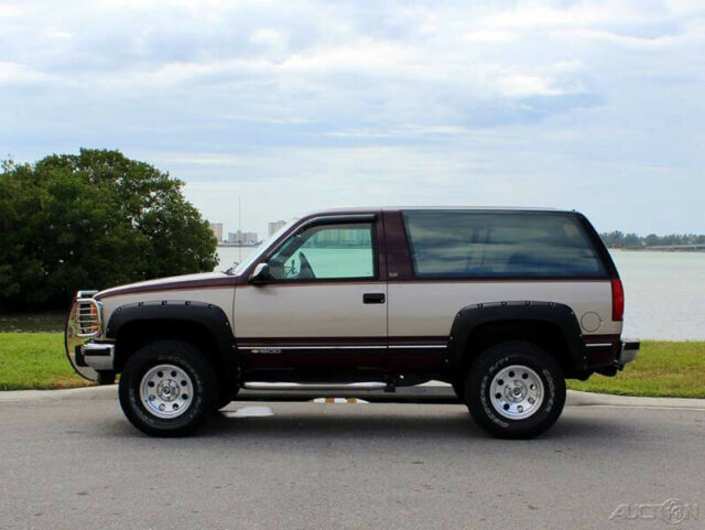 1993 Red Chevrolet Blazer SUV