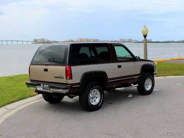 1993 Red Chevrolet Blazer SUV