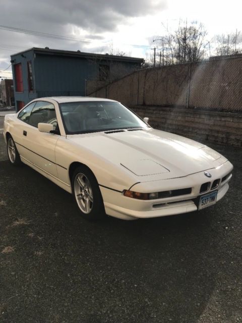 1993 White BMW 8-Series --