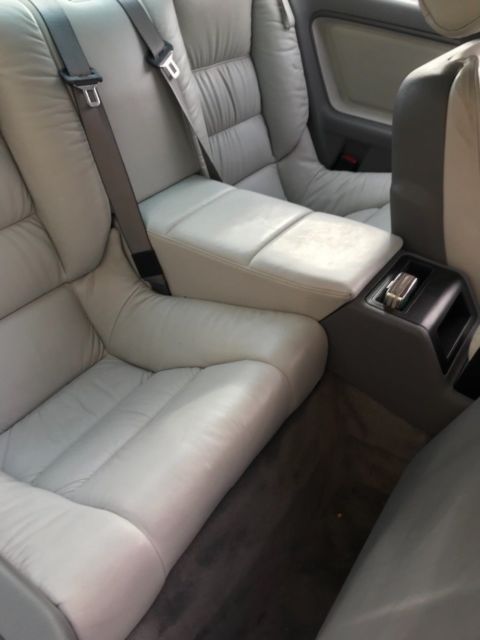 1993 White BMW 8-Series --