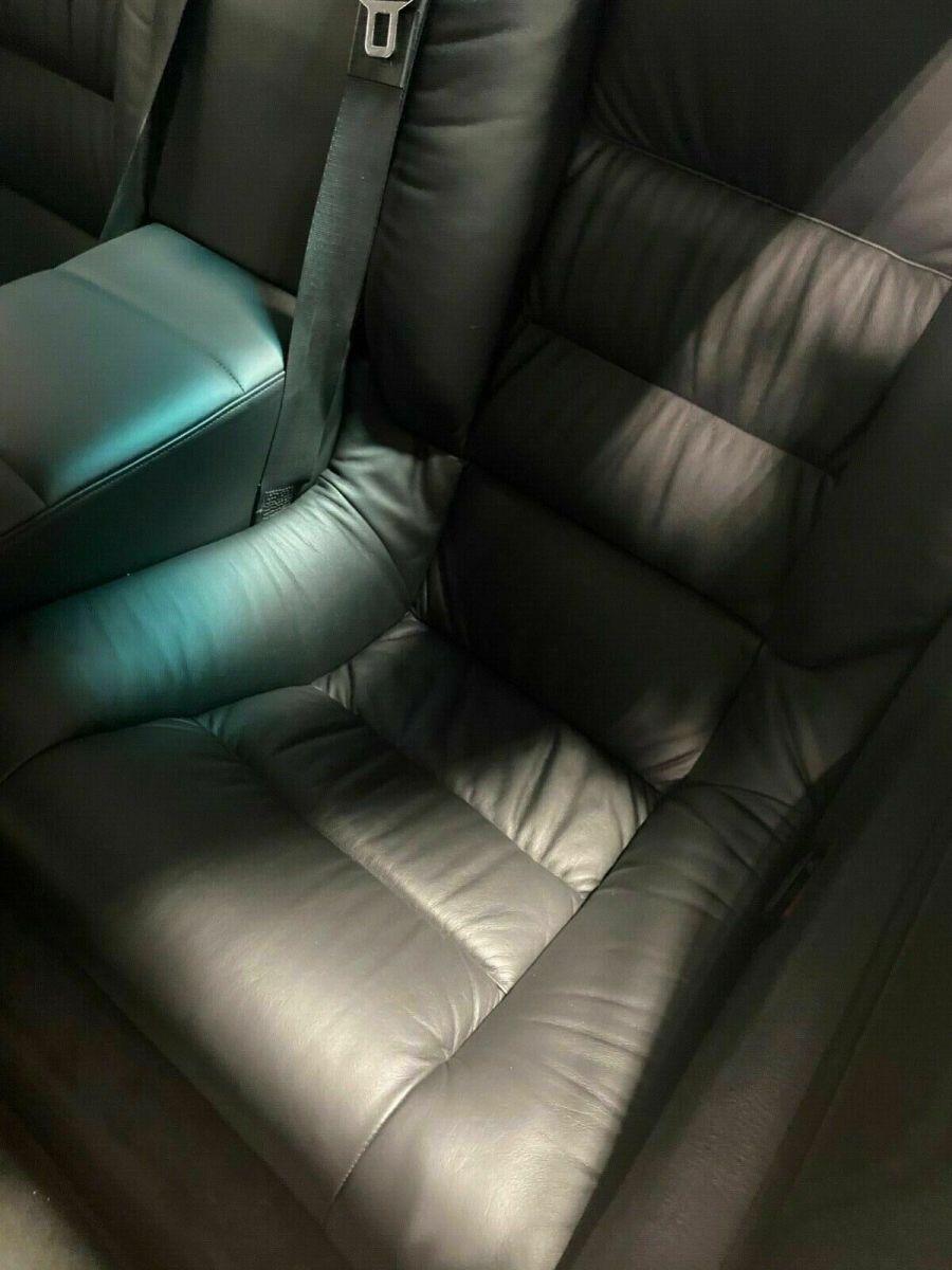 1993 Black BMW 8-Series Coupe