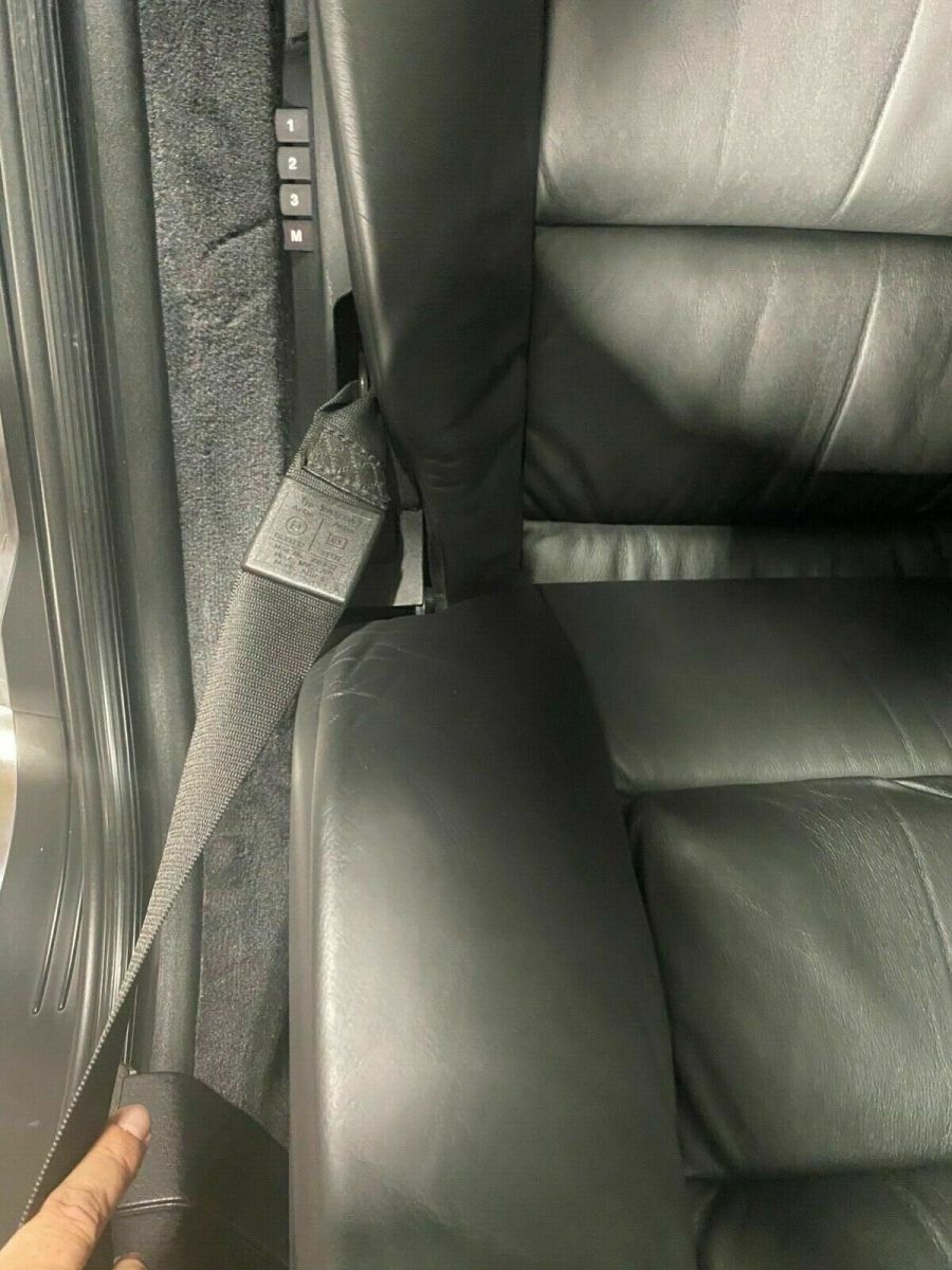 1993 Black BMW 8-Series Coupe